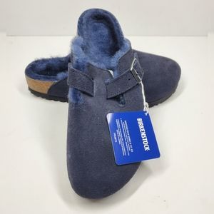 New Birkenstock Boston Midnight Blue Shearling Clogs